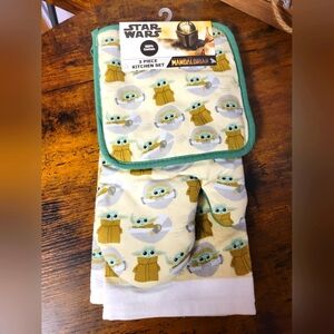 Disney Star Wars The Mandalorian 3 piece Kitchen Set